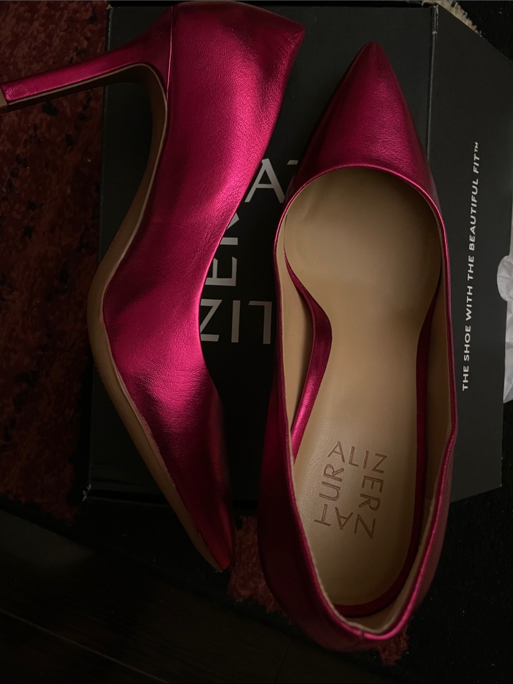 NWT Naturalizer Metallic Fuchsia Pointed Pump - Picture 7 of 7